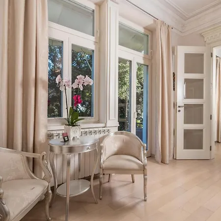 Appartement Sokol Center *