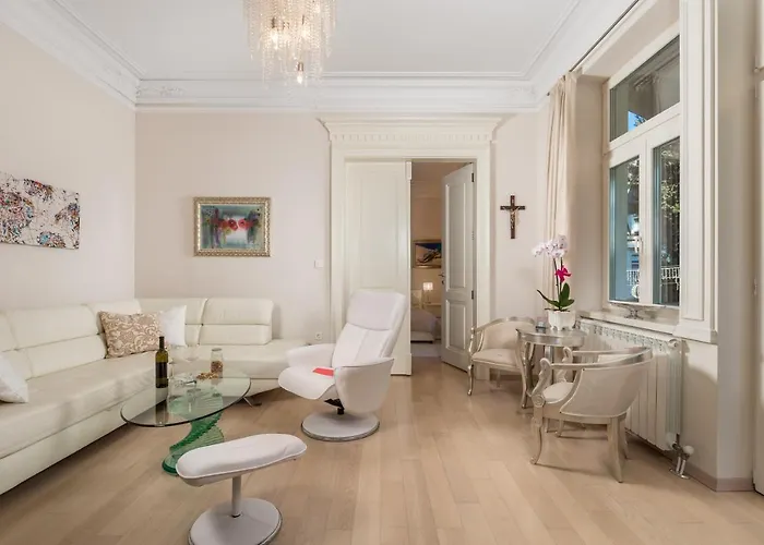 Apartament Sokol Center *