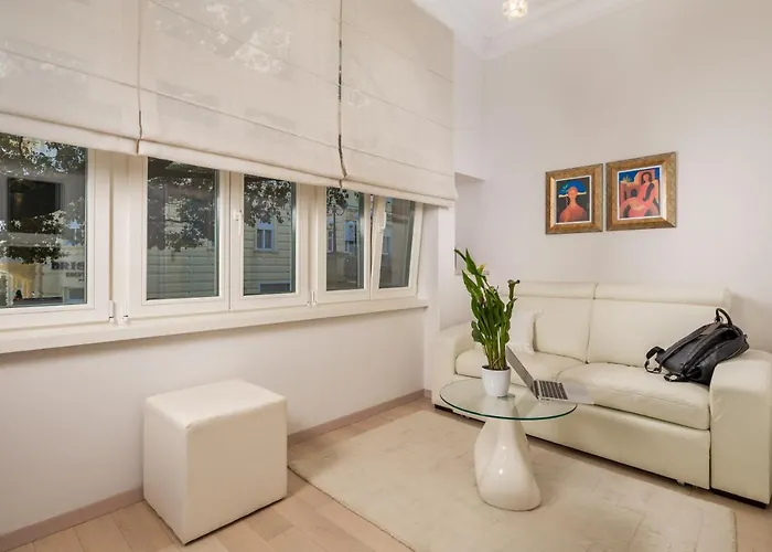 Sokol Center * Opatija