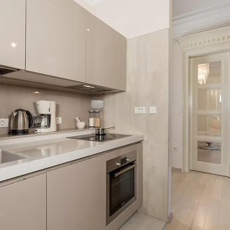 Sokol Center Apartamento Opatija