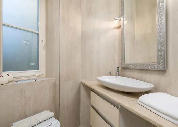 Sokol Center * אופטיה